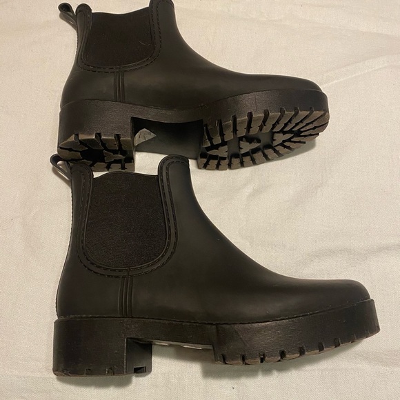 Jeffrey Campbell Cloudy Rain Chelsea Boots - Picture 4 of 9